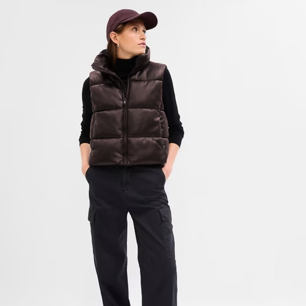 GAP Vegan Leather Cropped Leather Vest
